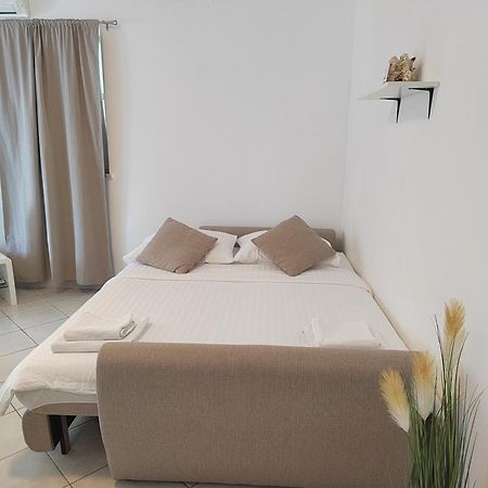 Апартаменты Apartman Karmen Срима Экстерьер фото
