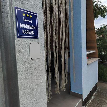 Апартаменты Apartman Karmen Срима Экстерьер фото